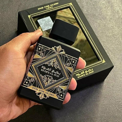 KIT DE 3 PERFUMES (OUD FOR GLORY, BHARARA KING, KHAMRA) + CREMA 200 ML